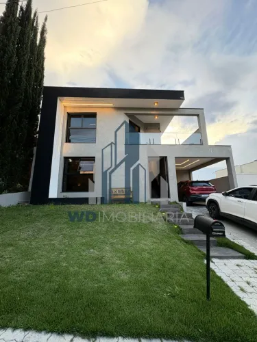 Casa à venda no bairro Chácaras Maringá - Atibaia/SP