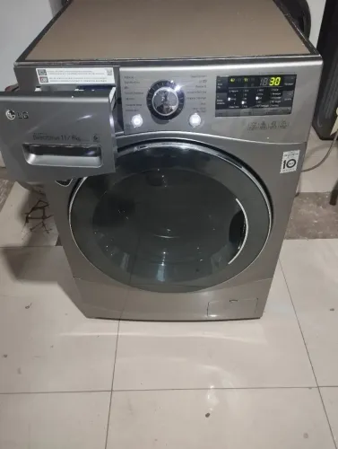 Lava e seca LG 11 kg 