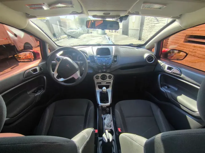 Ford Fiesta SE 1.6 16V Flex 5P 2015