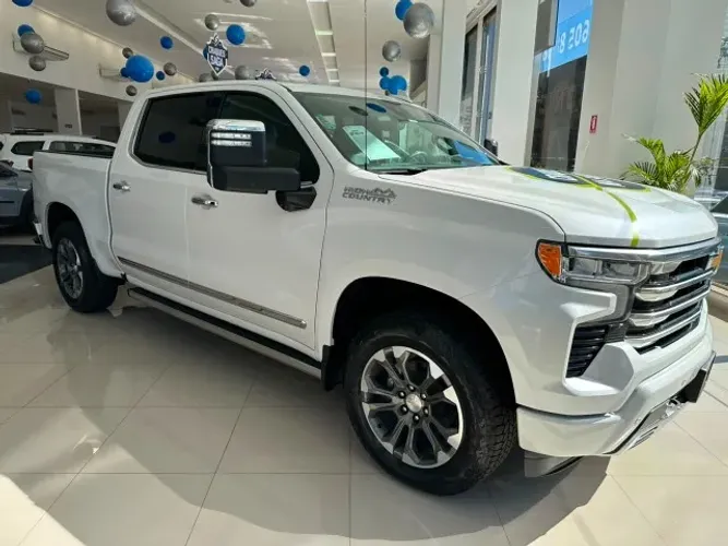 Chevrolet Silverado High Country 5.3 V8 AWD Aut. 2025