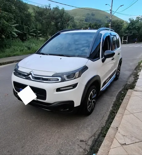 Citroen Aircross Live 1.5 Flex 8V 5P Mec. 2017