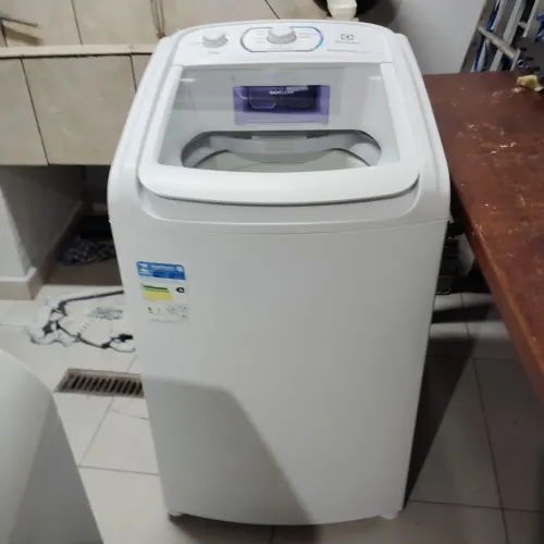 Máquina de lavar roupas Eletrolux 11 kg