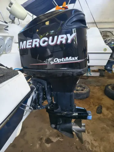 Motor mercury optimax 135hp v6 ler anúncio 