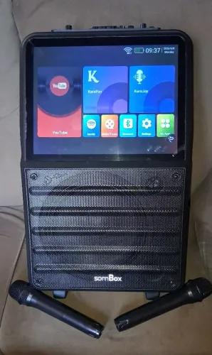 Torre som com karaoke, e controle remoto