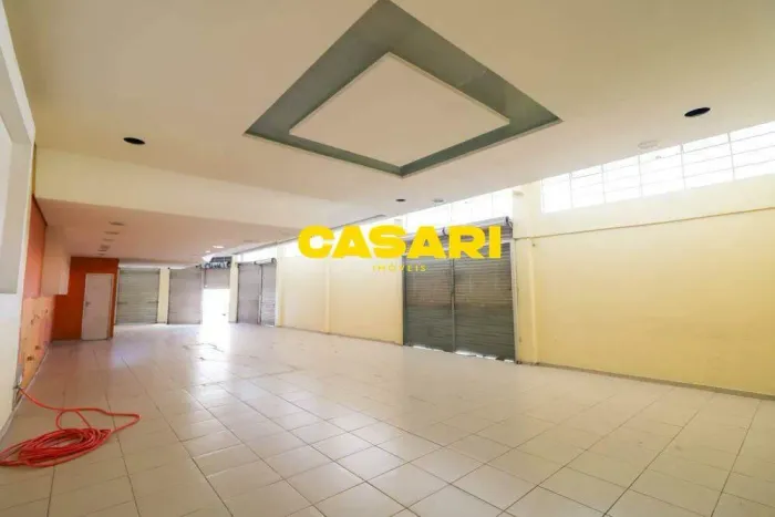 Salão comercial para alugar com 250 m² no Rudge Ramos, São Bernardo do Campo