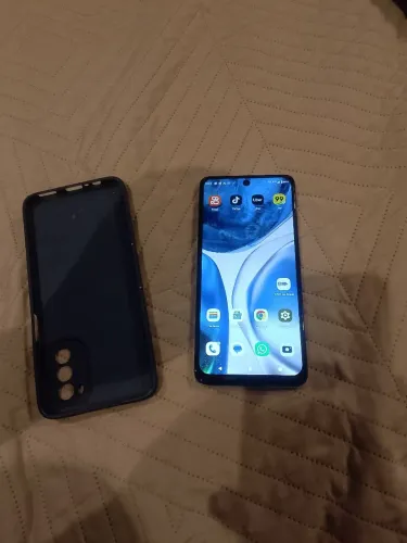 Moto G52 128g