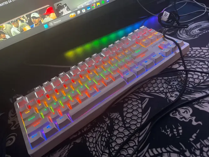 Teclado gamer switch azul