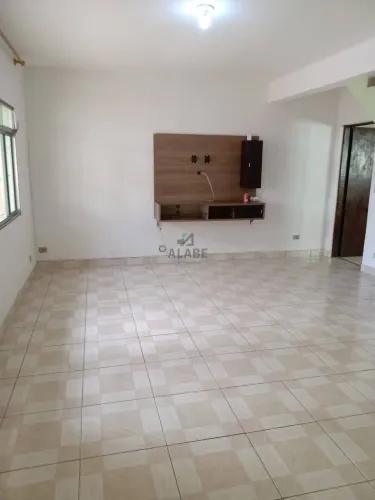 Casa para venda em Vila Sofia com 3 quartos, sendo 1 suíte, 168m²