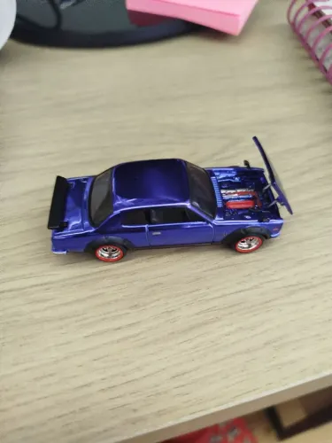 Hot Wheels Red Line Club (RLC) Exclusive 1972 Nissan Skyline H/T 2000GT-R