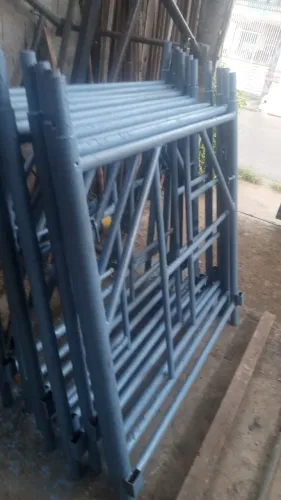 Vendo  30 peças andame  1.20x122 semi novo  parede grossa 