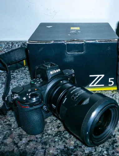 Câmera Nikon Z5 FullFrame Mirrorless.