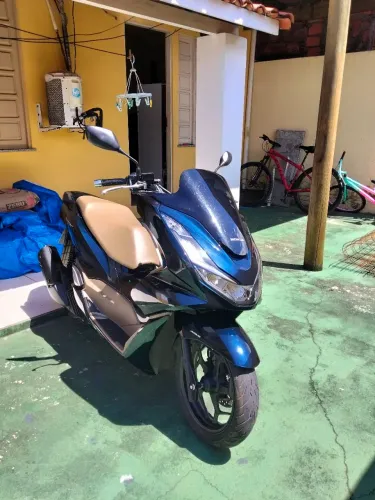 PCX 2025 Dlx