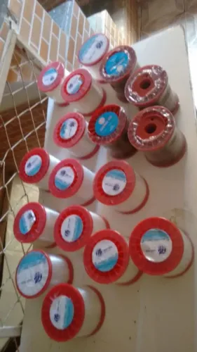 Carretel de linha tem disponibilidade 
