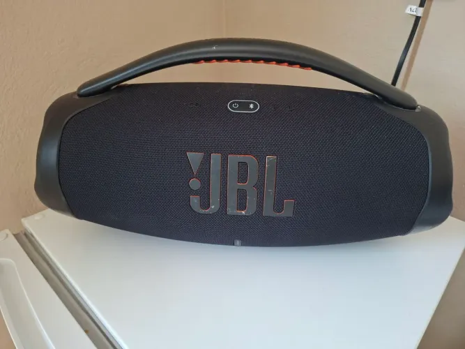 Caixa de Som JBL Original - 24h de Bateria, IP67 e PartyBoost