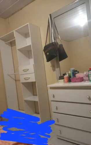 Closet, comoda e espelho