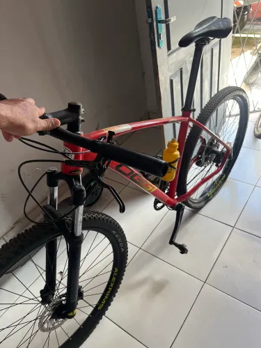Bicicleta OGGI 7.2 Quadro 19