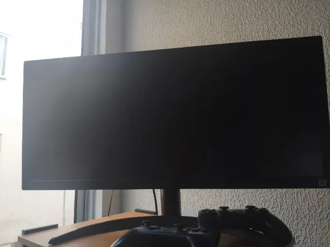 Monitor LG Ultrawide 25 Polegadas