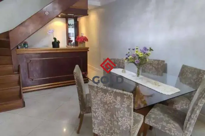 Sobrado com 4 dormitórios à venda, 235 m² por R$ 980.000,00 - Utinga - Santo André/SP