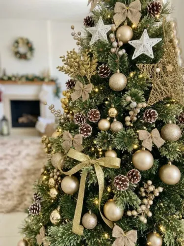 Kit Decoração de Natal Completo (Dourado/Rústico) - Bolas, Estrelas, Laços e Pinhas