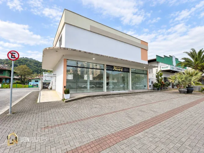 Sala Comercial Para Locação no Bairro Garcia - Blumenau