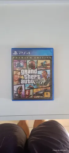 GTA V Premium Edition - PS4 | Mídia Física | Perfeito Estado