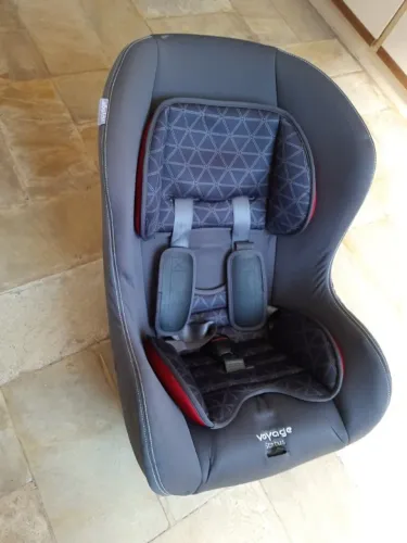 Cadeirinha infantil Voyage