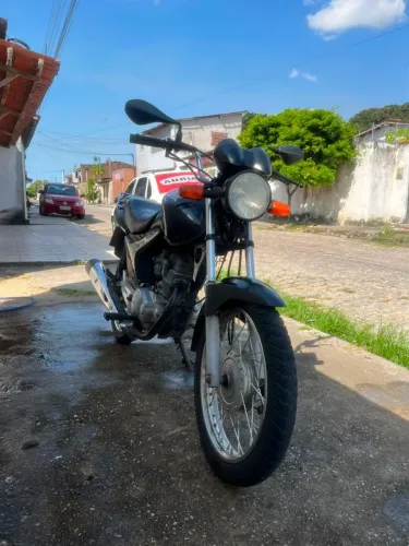 Titan 150