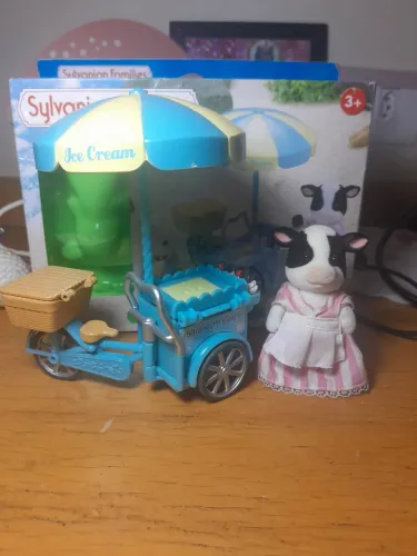 Sylvanian Carrinho de Sorvete (Vaca)