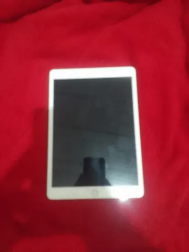 Vendo 2 iPad com defeito