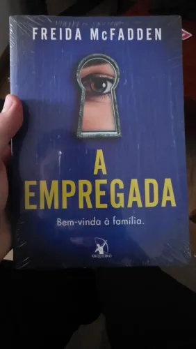 Livro A Empregada (Freida McFadden) - Editora Arqueiro - Lacrado