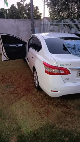 Nissan Sentra SL 2.0/ 2.0 Flex Fuel 16V Aut. 2015