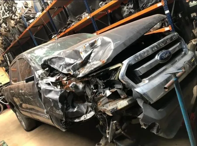 Sucata Ford Ranger 3.2 Diesel 2020 - Sucata para retirada de peças