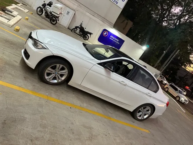 BMW 328I A Sport 2.0 16v/2.0 16V Flex 4P 2015