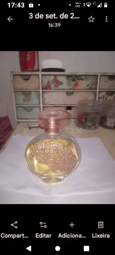 Perfume boticário florata in gold