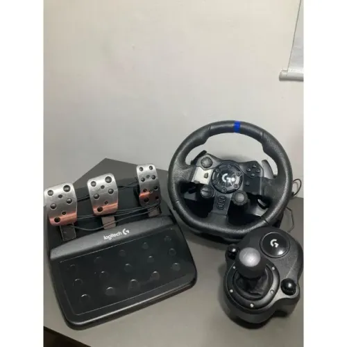 LOGITECH G923 COM CÂMBIO - POUCO USO ESTADO DE ZERO!