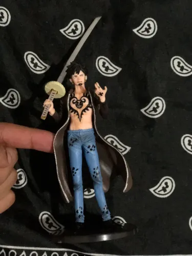 Action Figure Trafalgar Law - One Piece