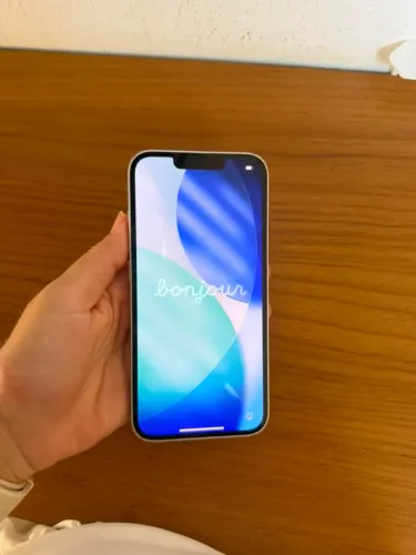 iPhone 13