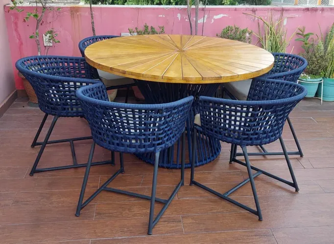 Mesa de jantar redonda com 6 cadeiras em corda nautica