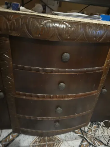 CÔMODA 