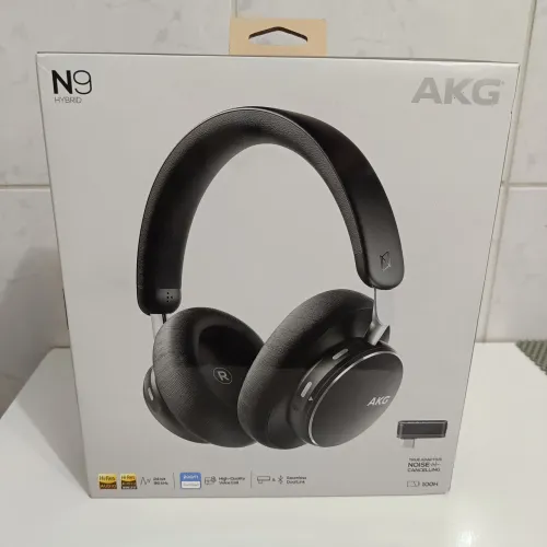 Fone AKG N9 Hybrid