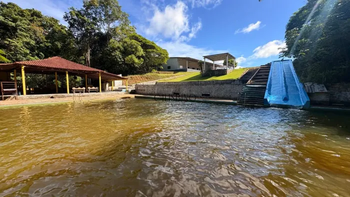 SÍTIO COM CLUBE COMPLETO À VENDA EXCELENTE OPORTUNIDADE DE INVESTIMENTO