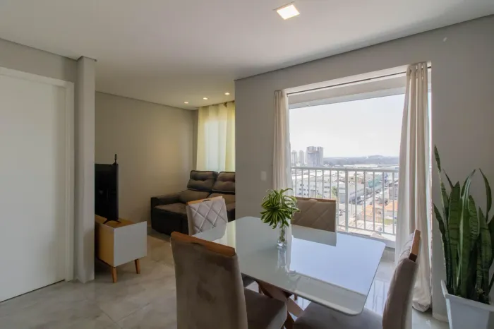 Apartamento com 1 Quarto(s) e 1 banheiro(s) para Alugar, 42 m² por R$ 1715 / Mês