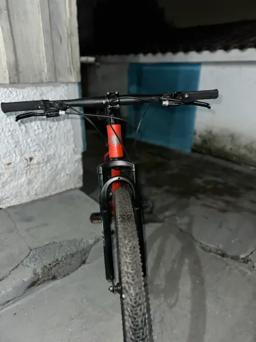 Bicicleta aro 29 GTI