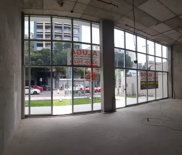 Loja com 217m² na Praia do Suá - Apex Empresarial