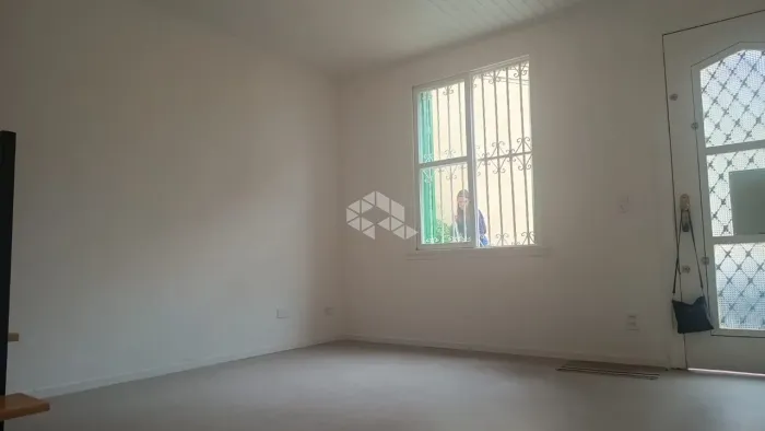 Sobrado em condomínio fechado em Santana com 3 dormitórios e 1 vaga