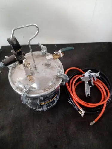 Tanque de Pressão com Pistola para Pintura 10 Litros VONDER