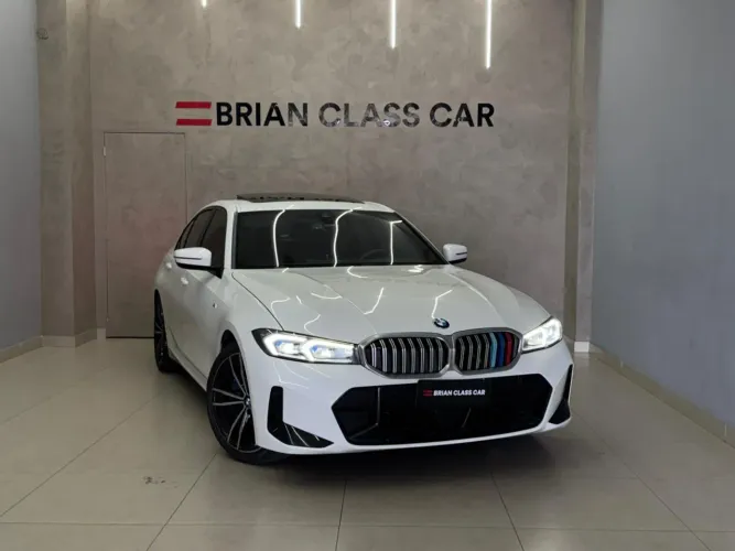 BMW 320I A 2.0 TB M Sport Activeflex 16V 4P 2023