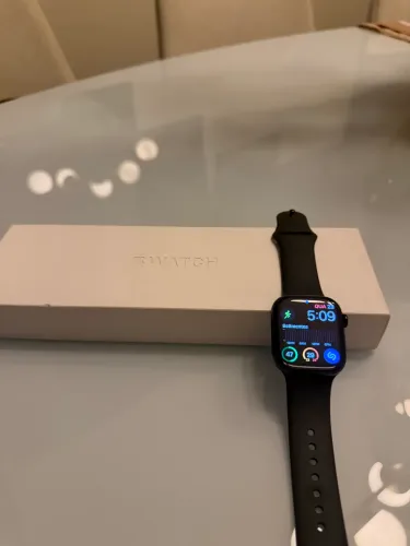 Apple watch S10