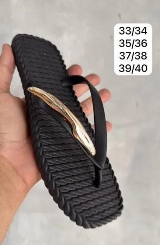 Chinelo Nuvem Textured Gold