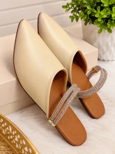 Mule com detalhe strass